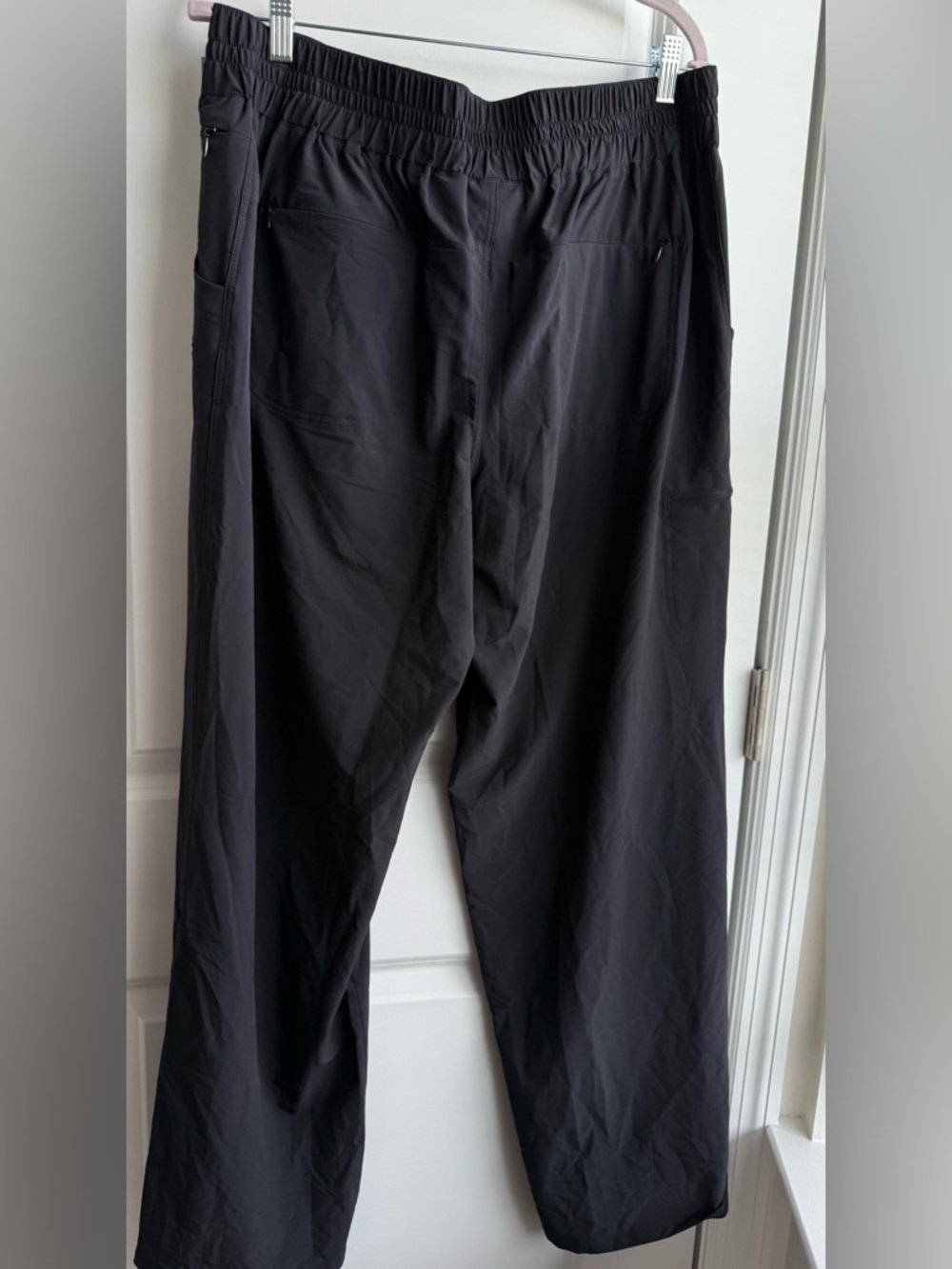 NWT Coolibar Canyon Roll Up Pants Black UPF 50+ Outdoor Sun Protection Large - Picture 6 of 10